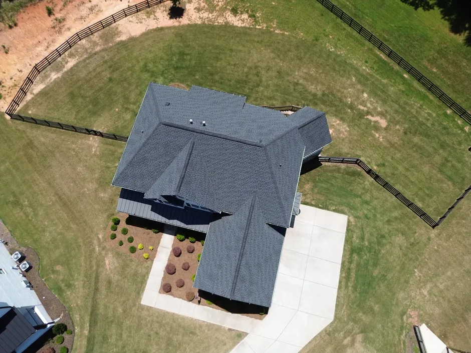 Emergency roof repair services in Johns Creek, GA